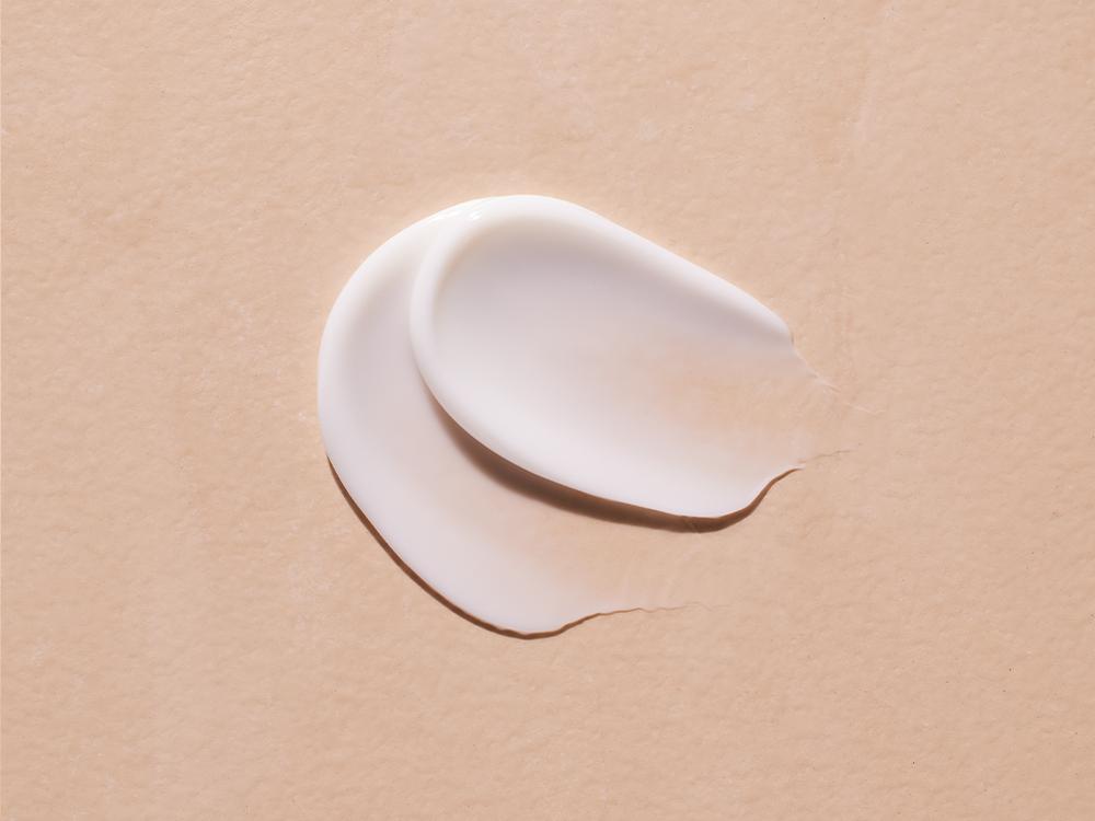 STELATOPIA_intense_cream.jpg